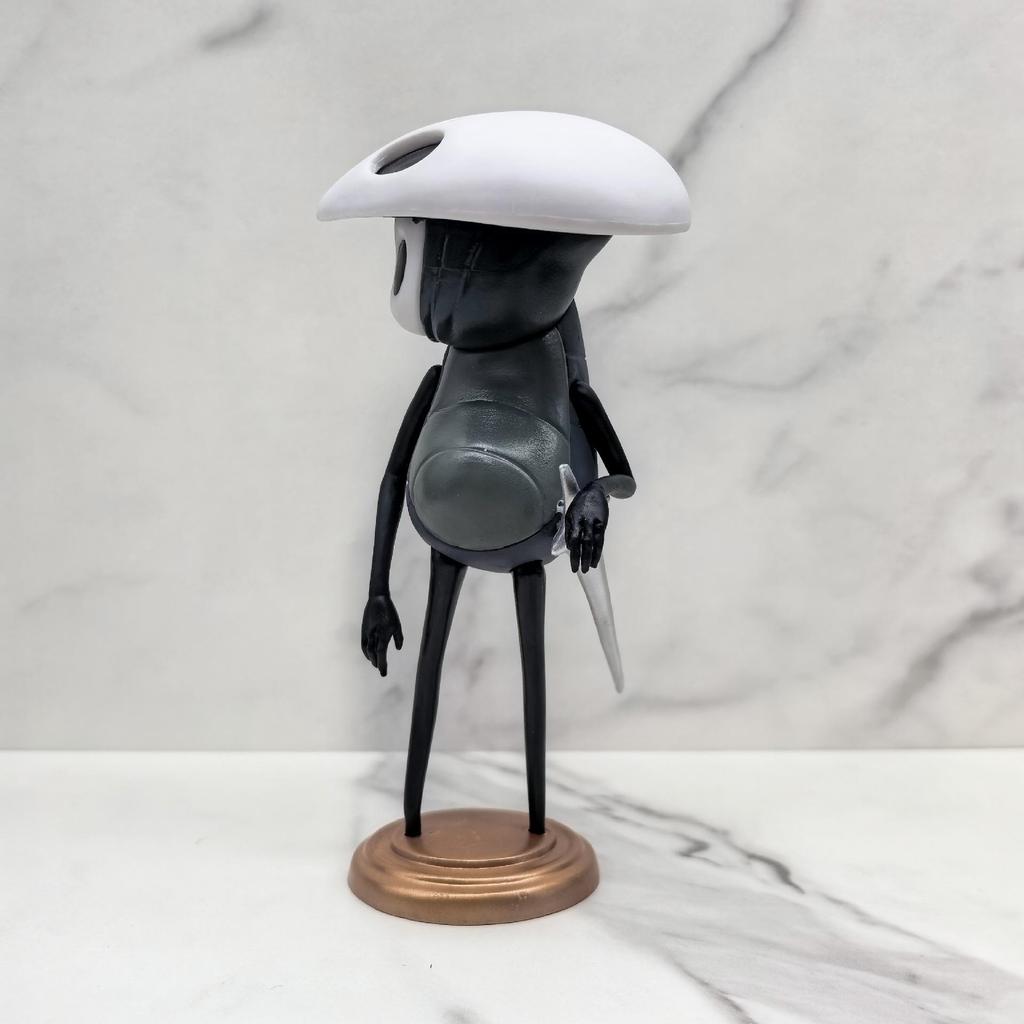 Cross-border Pale Prince & Hornet Figurine: Hollow Knight Quirrel Desktop Model