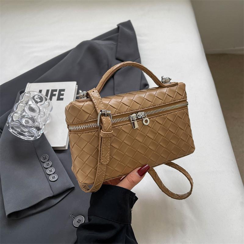 Ielgy Fashionable Woven Bag Hand-Carrying Square Box Lunch Box Bag Portable Shoulder Messenger Bag
