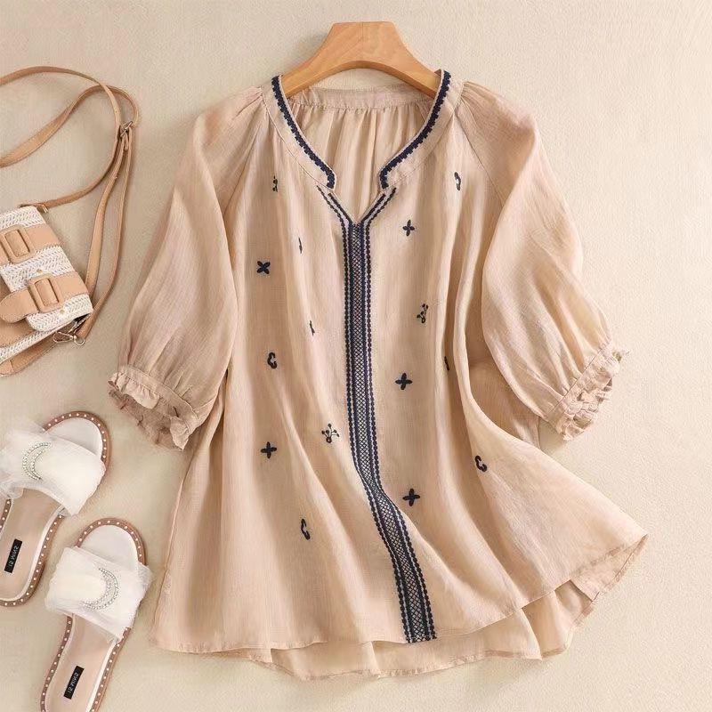 Cămașă Retro din Bumbac-In cu Mâneci Medii și Gât în V Brodată - Casuală, Slim și care Reduce Vârsta