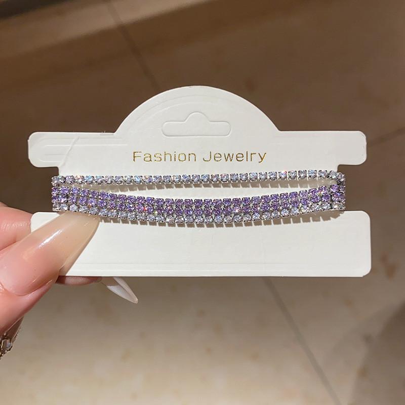 

Sophisticated Zircon Layered Jewelry For Women With Geometric Style And Silver Finish For Gifting