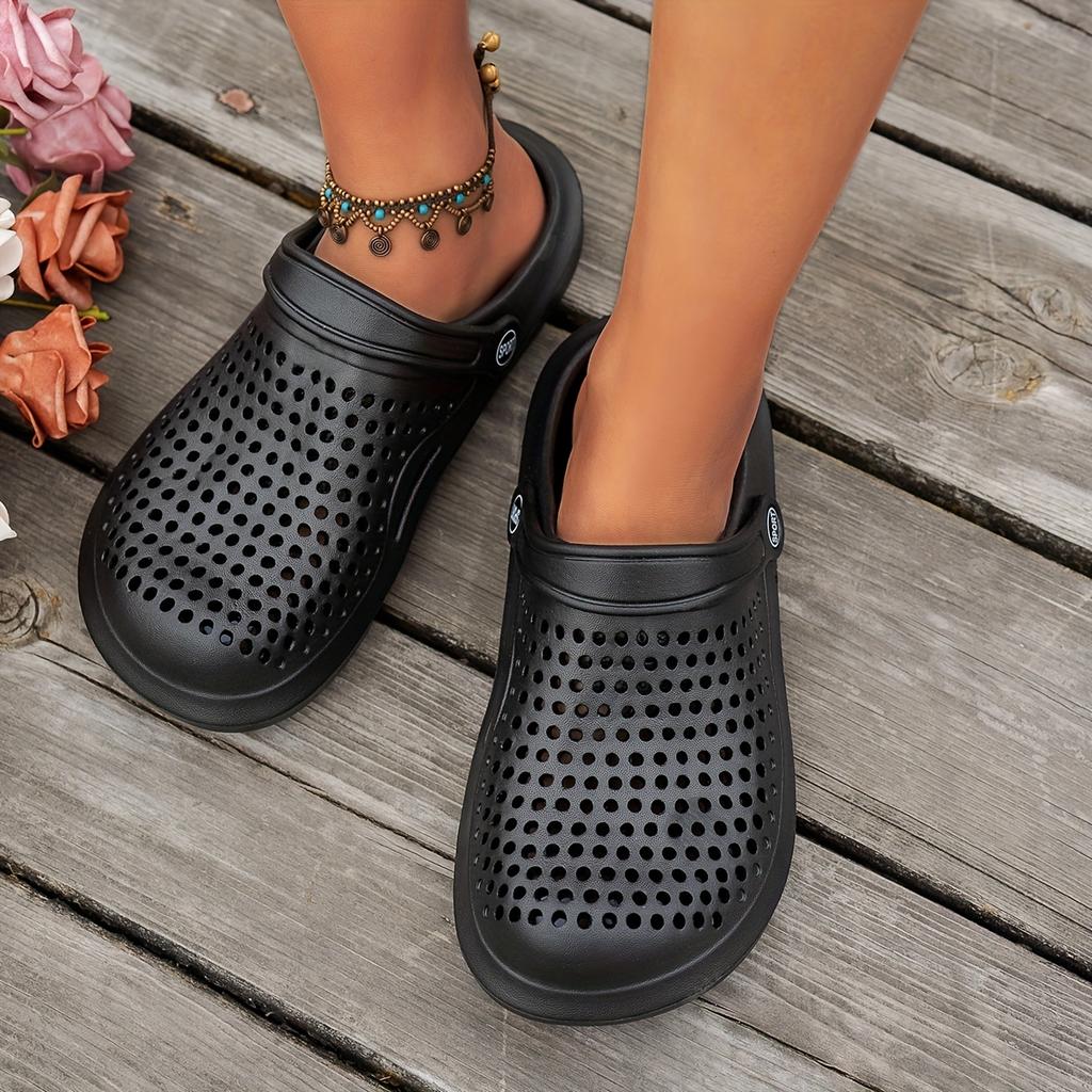 Thickened, Solid Color Unisex Clogs, Lightweight Non-Slip EVA Slides, Summer Indoor and Outdoor Beach Garden Sandals.