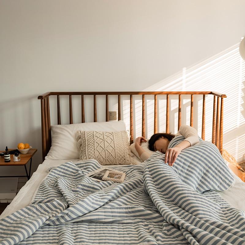 Muji Japanese Striped Pure Cotton Summer Quilt - Cool & Comfortable Blanket