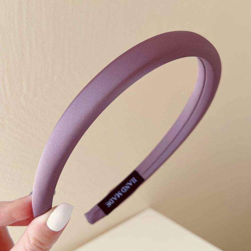 Hedvábné stuhy do vlasů: Zelená spona do vlasů pro sofistikovaný styling