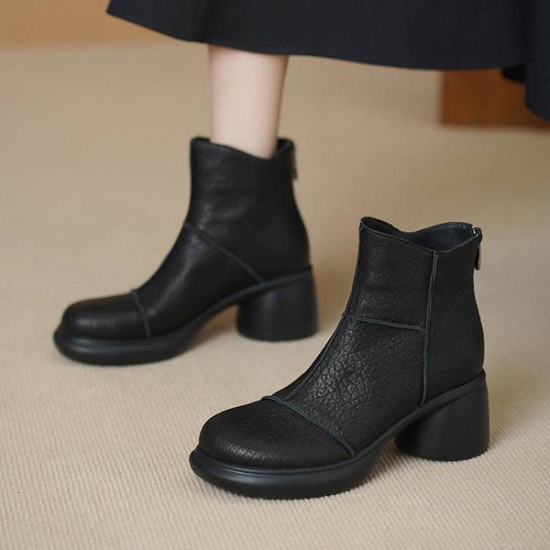 Autumn and winter women's leather boots medium heel sheepskin large size women's boots rear zipper thick sole new versatile leather low boots women