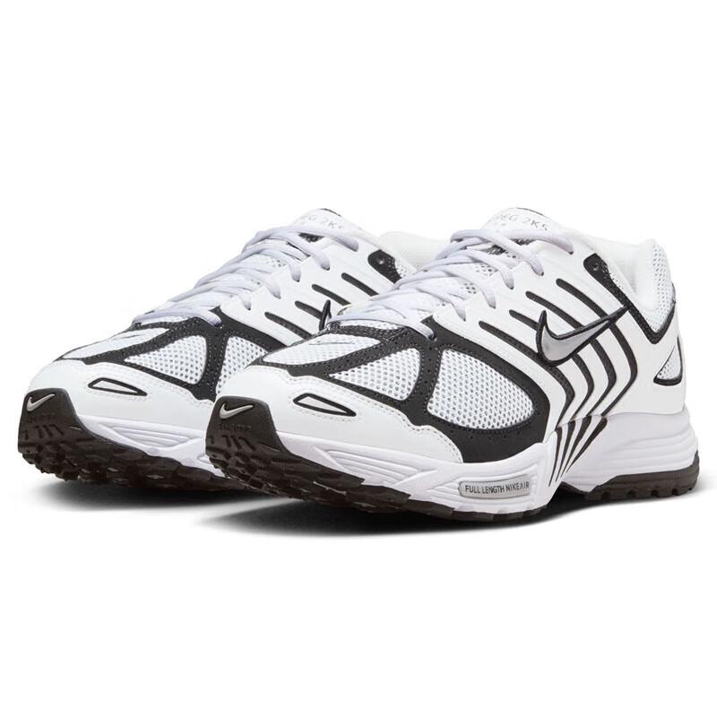 Nike Men's Air Pegasus 2005 Casual Shoes