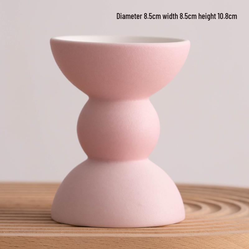 Ceramic Candlestick for Romantic Candlelit Dinners and Aromatherapy, Small Candle Holder for Holiday Atmosphere.
