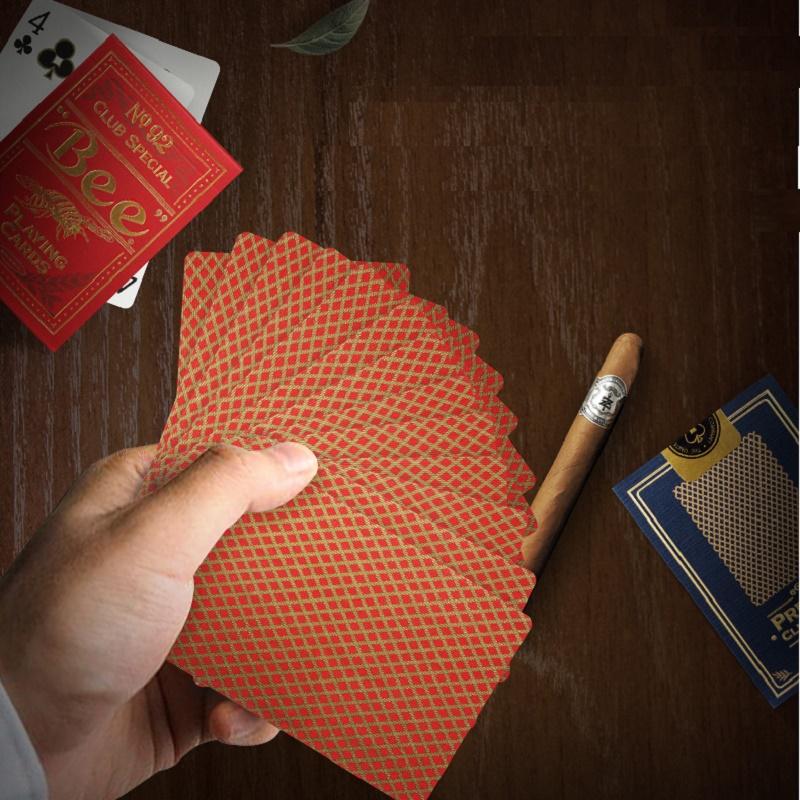 Bee Gold Edition Coterie Playing Cards USPCC Collection Deck Card Games Magic Tricks