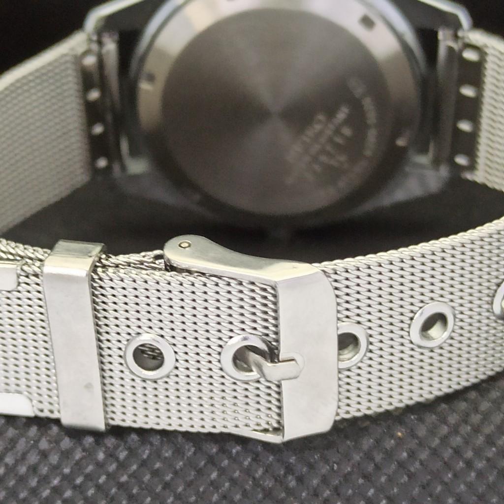 OROLOGIO VINTAGE SEIKO 5 AUTOMATICO GIAPPONESE DA UOMO GIORNO/DATA RINNOVATO a266365-8