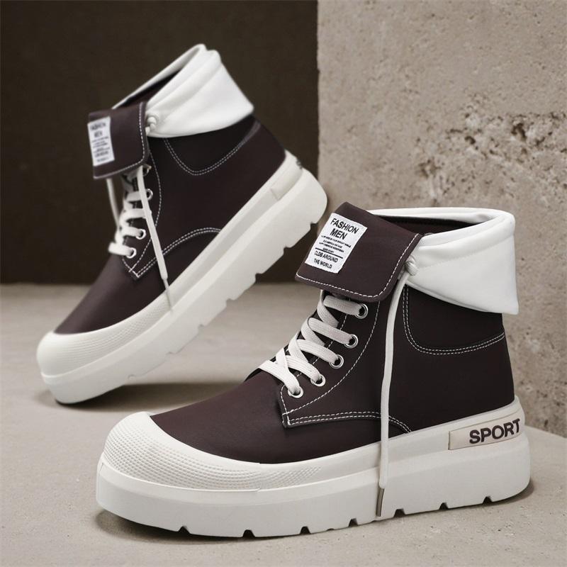 

Men s Thick Soled High Top Boots Versatile and Trendy British Style Workwear Boots Comfortable and Non Slip 39
