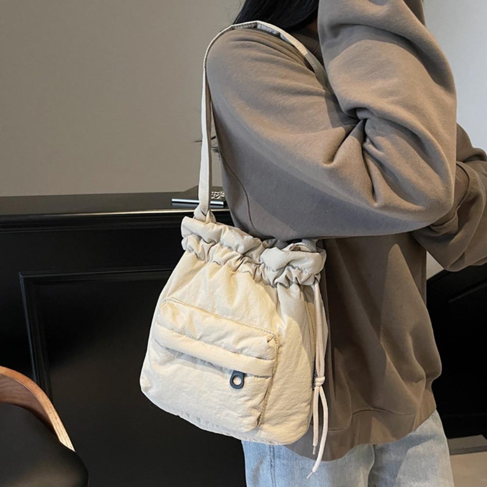 

Simple Shoulder Bag Commute Nylon Handbag Portable Drawstring Bag Travel чорний
