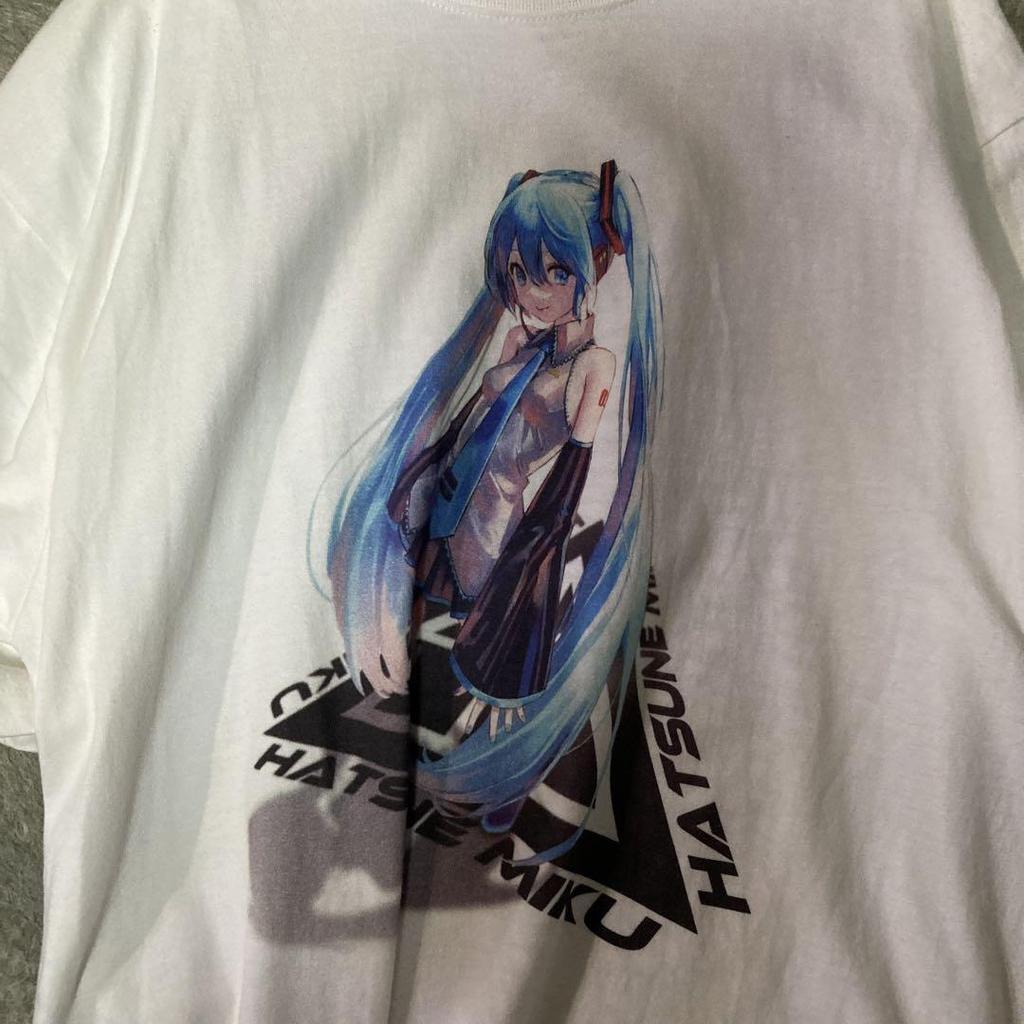 [USED] Anime T-shirt Hatsune Miku COSPA