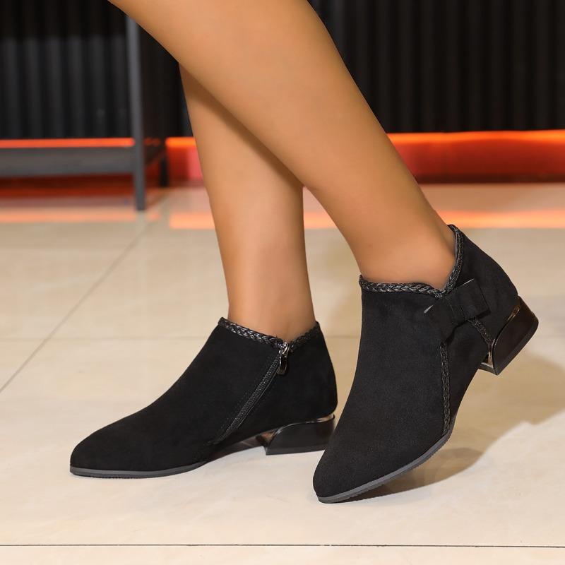 Fashion 2024 Autumn Winter Ankle Boot Women Short Tube Versatile Soft Leather Booties Mother Low Heel Fashion Comfortable Pointed Shoes