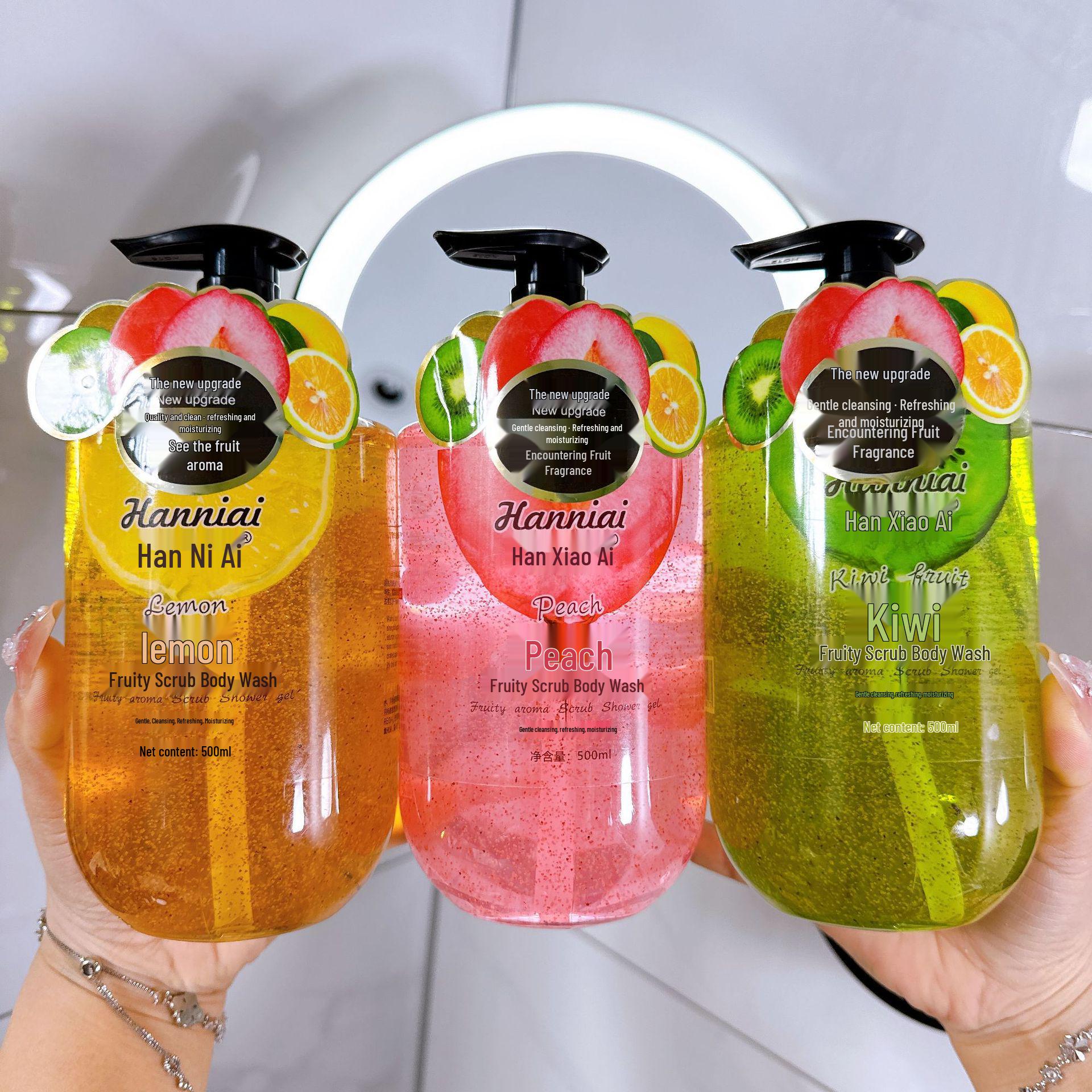 Exfoliating Fruity Moisturizing Shower Gel with Long-Lasting Fragrance for Deep Cleansing 500ml