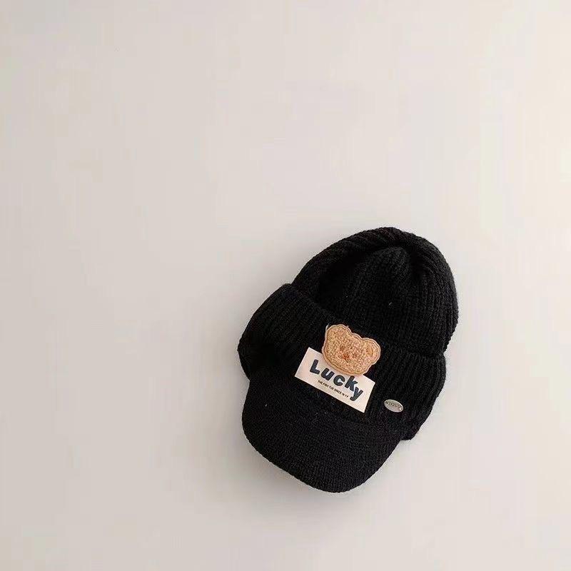New autumn and winter children's hats, knitted ear protectors, peaked caps, cold-proof wool pullovers, baseball caps, fashion thermal caps