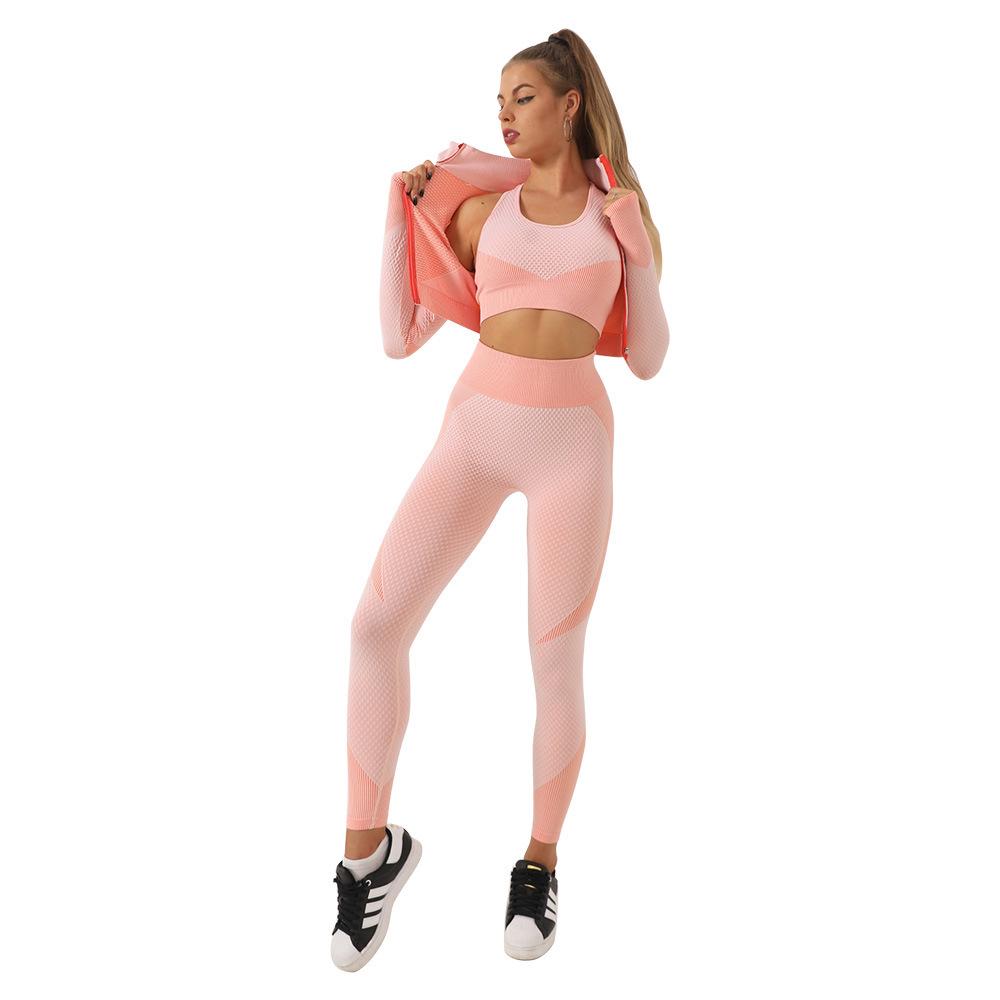 Seamless Sports Yoga Suit: Quick-Dry Fitness Three-Piece Set for Spring & Winter