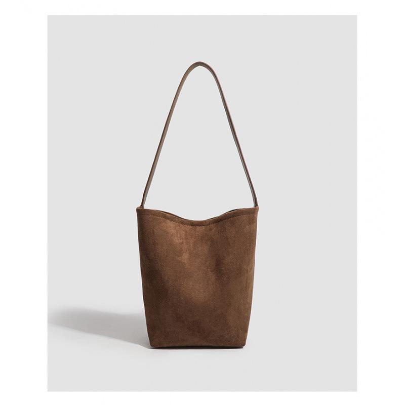 Korean Version Autumn and Winter Premium Texture Retro Suede Shoulder Bucket Bag Ins Versatile Women's Bag Underarm Bag Trendy Handbag