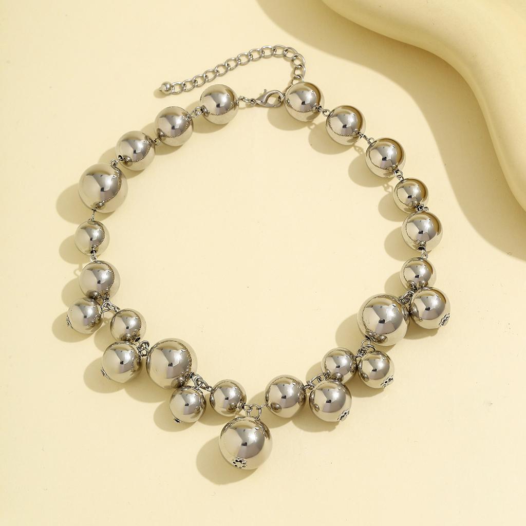 Jewelry Pearl Necklace Light Luxury French Retro Imitation Pearl Necklace Female Punk Temperament Pearl Necklace