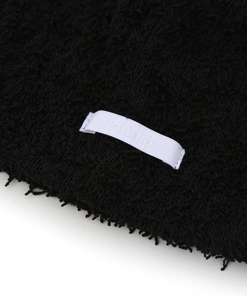 Eondeokeonteulolseutyudio Summer Boucle Beanie Fuzzy Beanie / Cool Boucle / Black