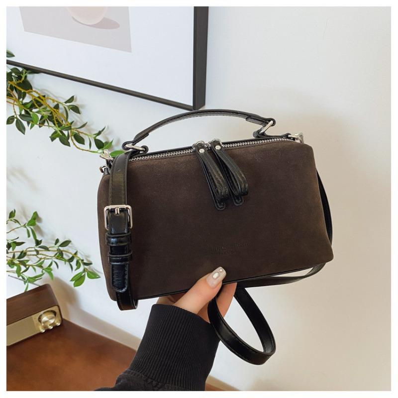 

New autumn and winter fashion pillow bag simple square handbag shoulder bag large capacity messenger bag чёрный