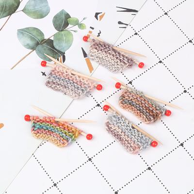 1/12 Miniature Dollhouse Simulation Thick Knitted Sweater Model Diy Accessories Decorative Ornament