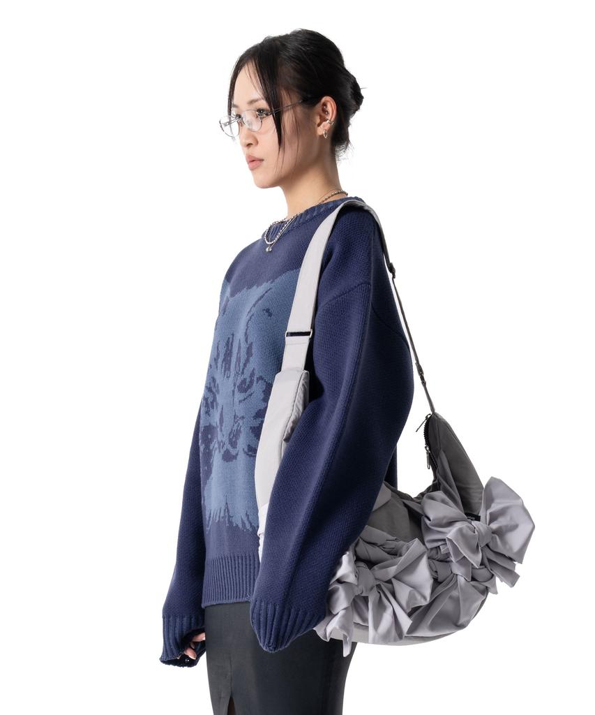 IUGAMAKARAS Cat Graphic Distressed Knit (Blue)