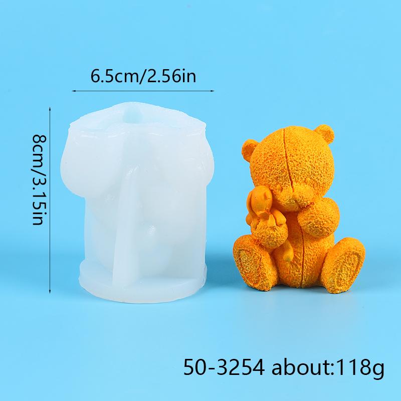 Bear Candle Silicone Mold for Valentine's Day Gift 3D Bear with Heart Aromatherapy Soap Plaster Gypsum Ornament Mould Home Decor
