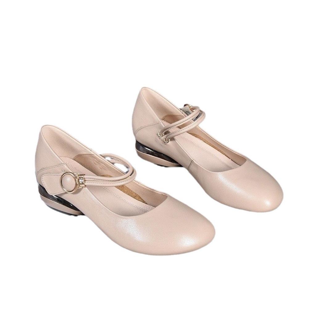 2025 Spring and Autumn Shallow Mouth Soft Sole Mother Shoes Versatile Soft Leather Doudou Shoes Thick Heel Women's Leather Shoes Round Head Low Heel