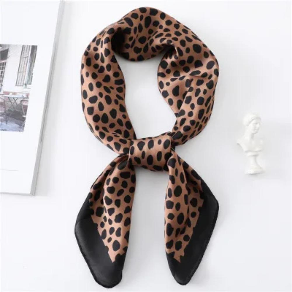 2025 Summer Luxury Brand Silk Scarf Square Women Shawls And Wraps Fashion Office Small Hair Neck Hijabs Foulard Scarves 70*70cm