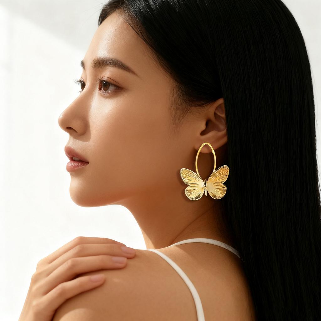 Fashion Golden Butterfly Earrings Women'S Simple Versatile Temperament Earrings Personalized Design Earrings Earrings