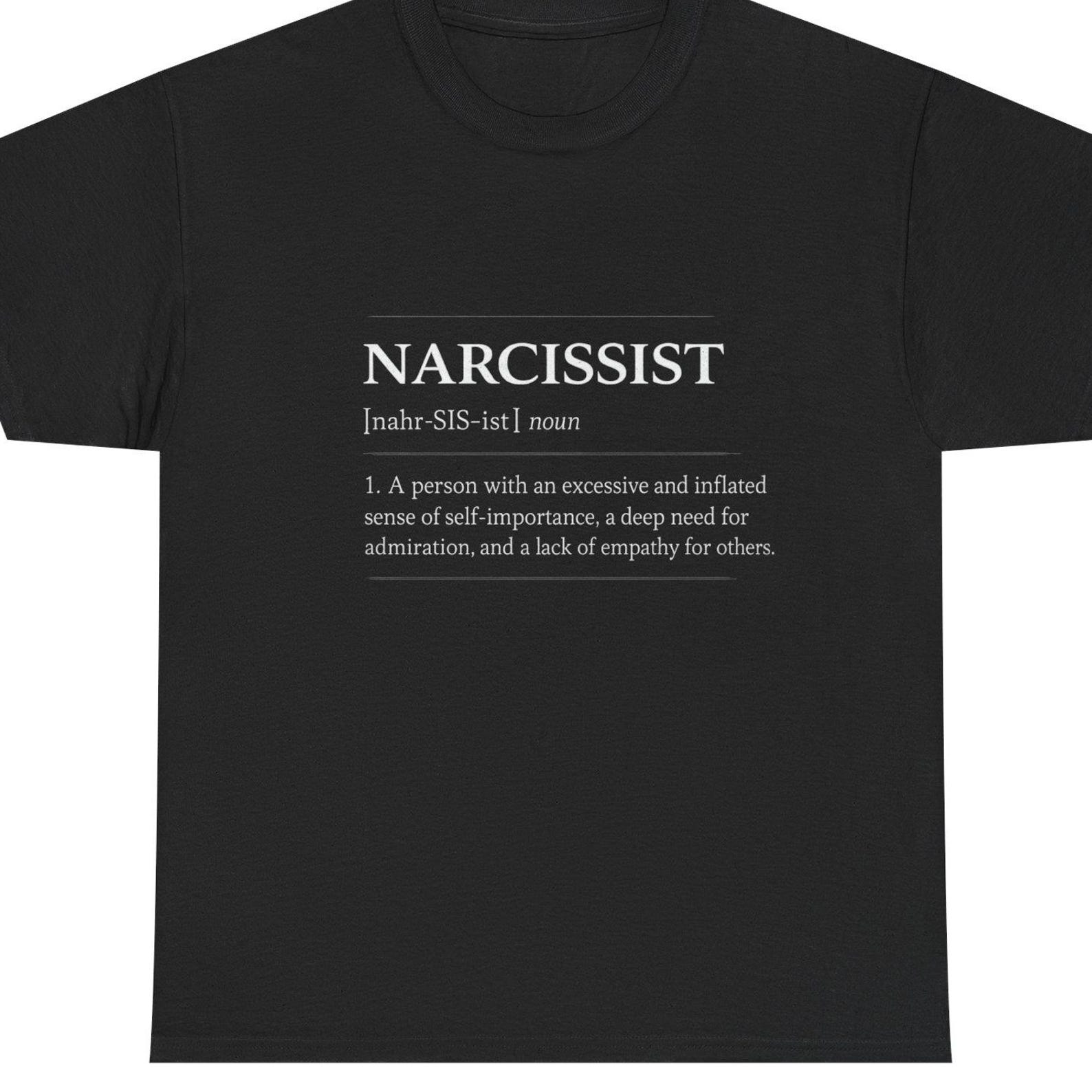 NARCISSIST definition tee, T-Shirt | dictionary style text, black graphic shirt 3XL