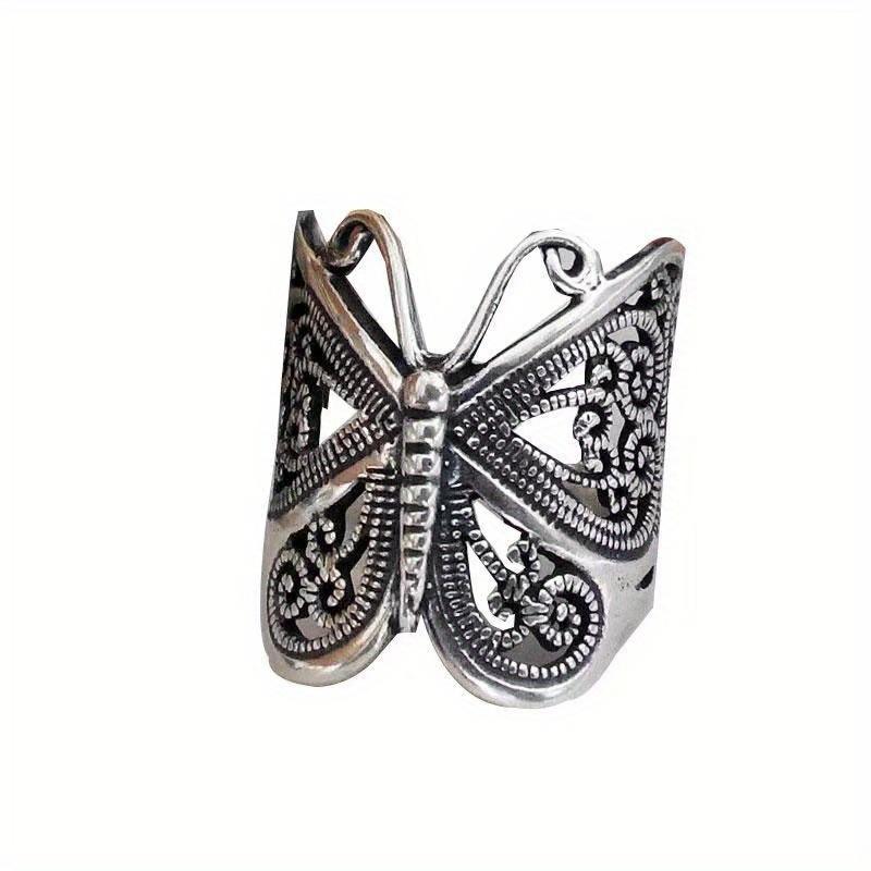 Vintage Carved Butterfly Ring, Exquisite and Fashionable, Suitable for Jewelry Accessories Worn on Daily Vacations