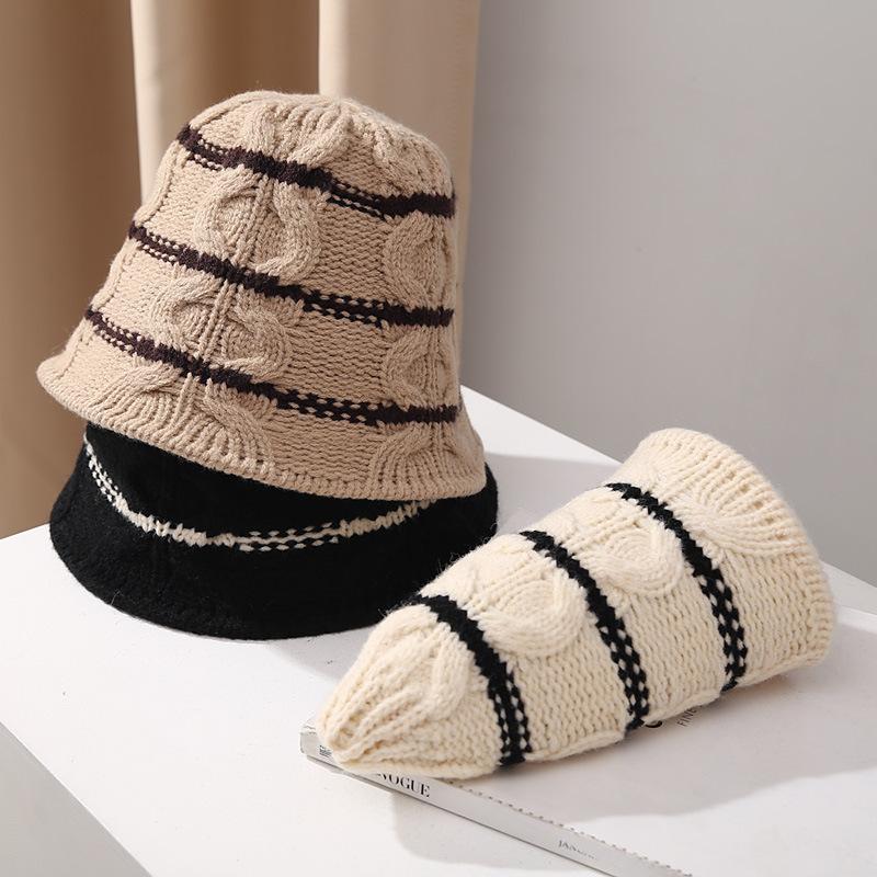 

Fashion wool twist three carry jacquard knitted bucket hat female warm face small fresh bucket hat M（56-58cm） темно-коричневого кольору