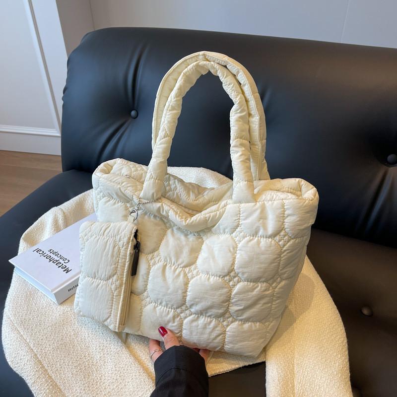 Ielgy Fashion Casual Large-Capacity Korean Version Cotton-padded Bag Simple Shoulder Tote Bag