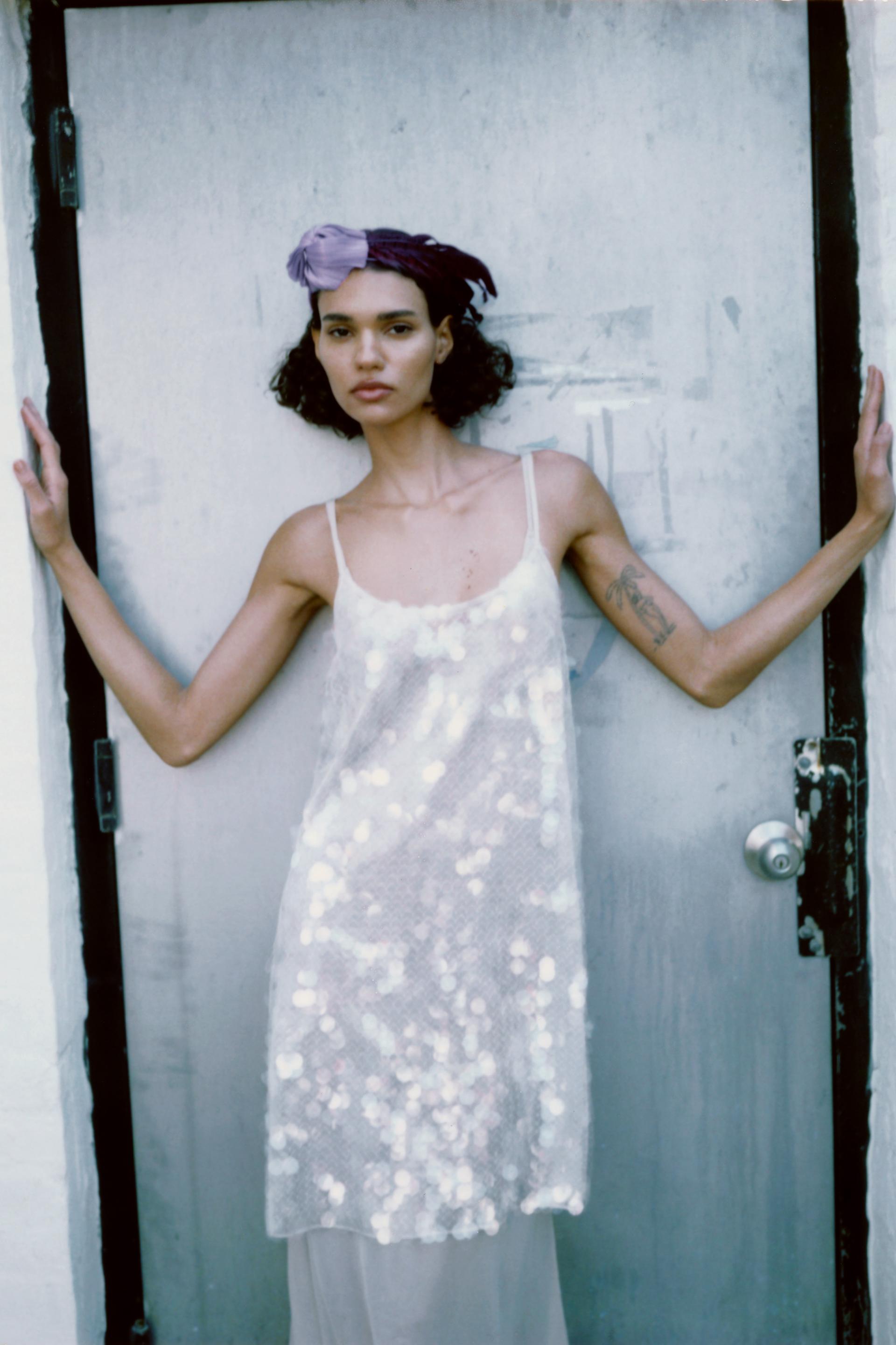 

ПОВЯЗКА НА ГОЛОВУ ИЗ ПЕРО