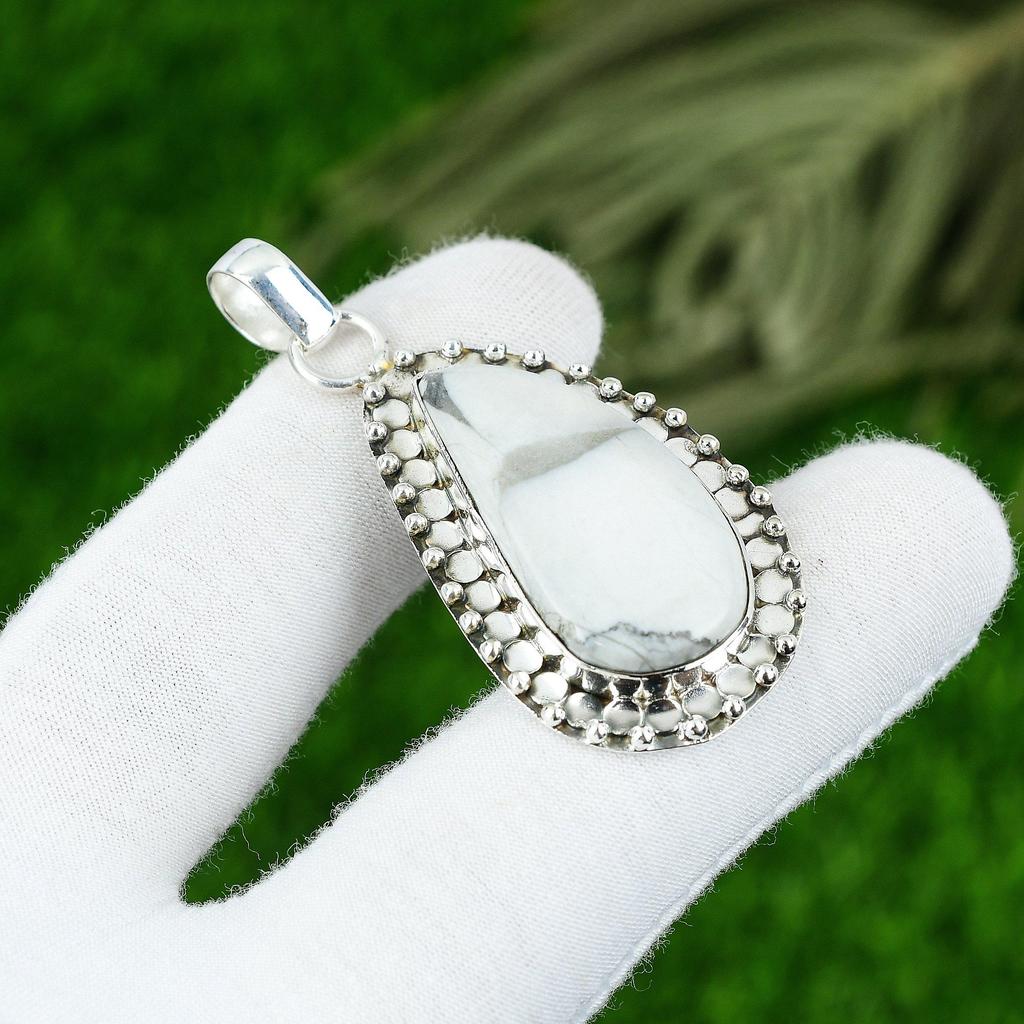 Natural Howlite Gemstone Pendant White 925 Sterling Silver Indian Jewelry