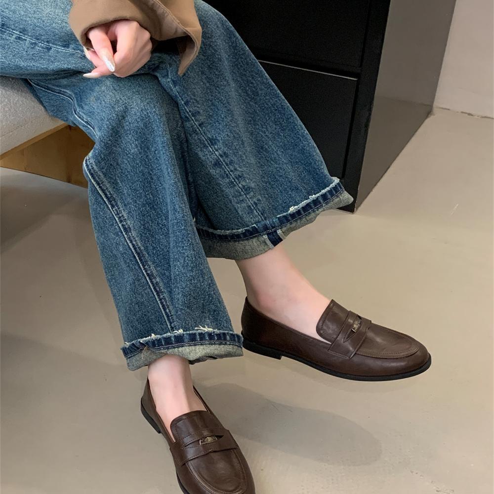 Brown retro loafers women's autumn and winter beanie shoes one-pedal black single shoes women's shoes British small leather shoes