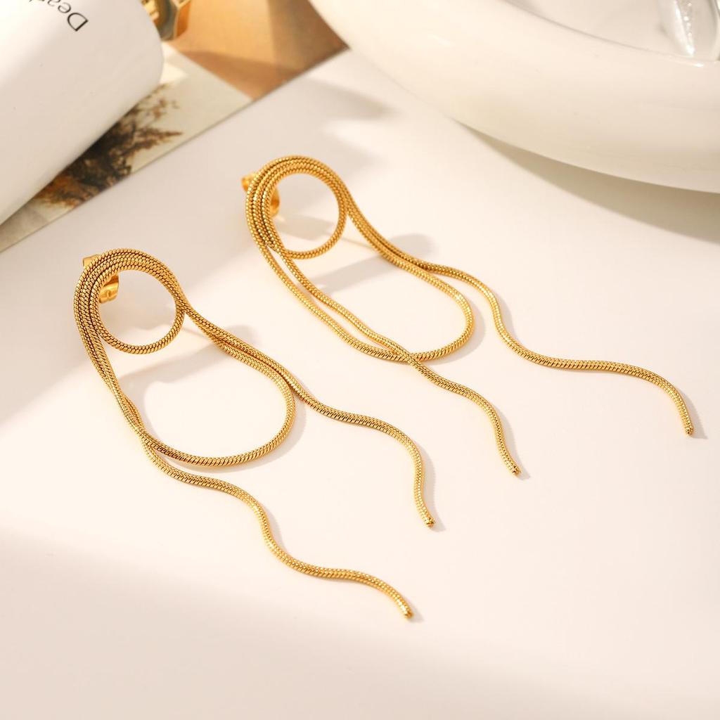 18k Gold Niche Round Tassel Stainless Steel Stud Earrings for Women