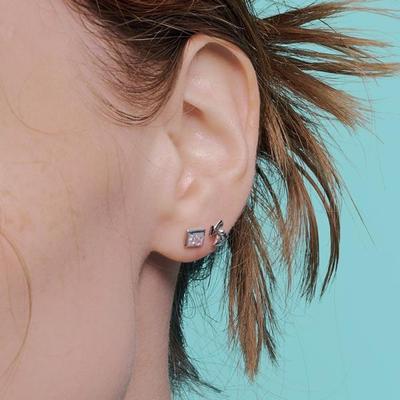 [Puremond] Shine Basic Square Earrings OTS122307DWW