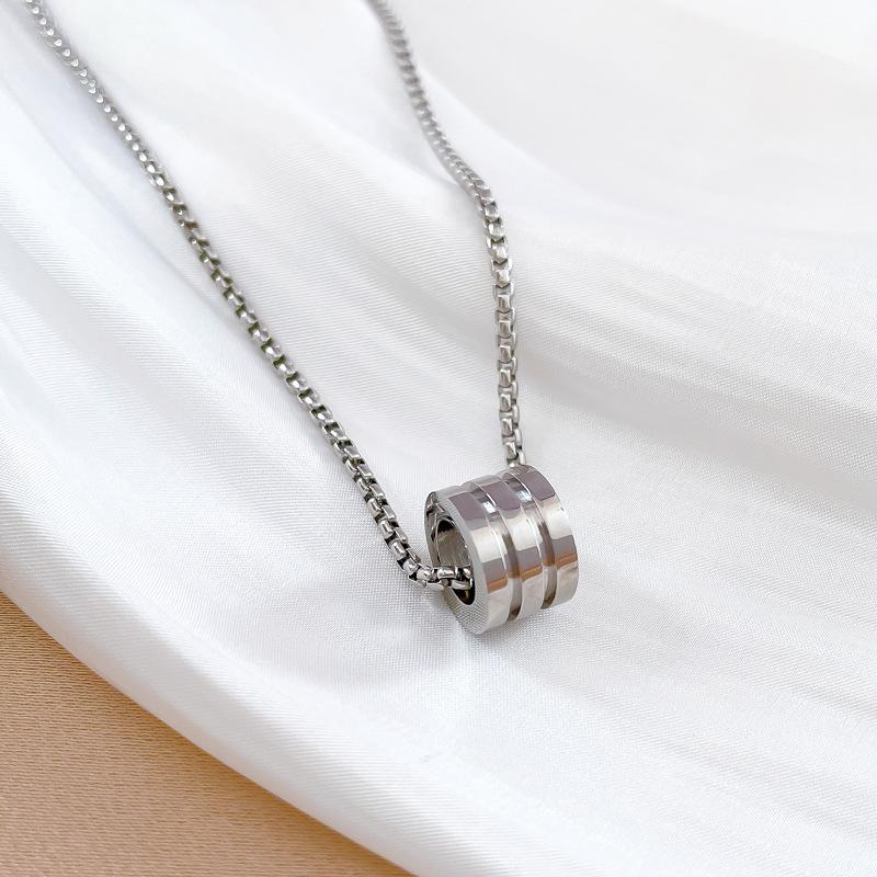 Three-Ring Small Waist Personality Minimalist Wind Stove Real Gold Necklace Female Collarbone Chain