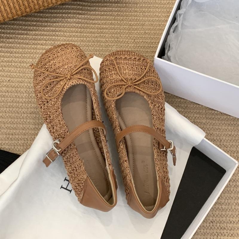 

Retro hollow breathable woven Mary Jane shoes women s 2025 summer light mouth bow word with flat shoes 39 светло-коричневого