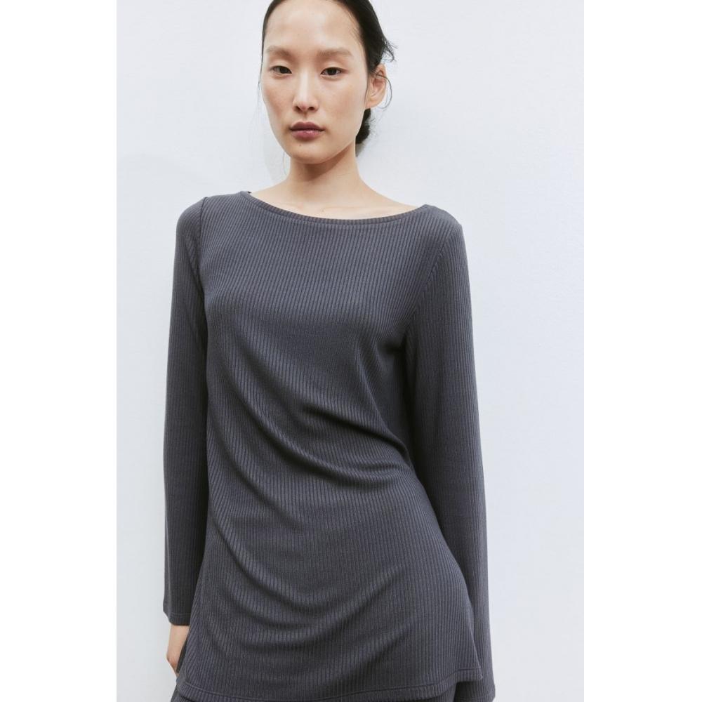 

H M boat neck sweater dark grey