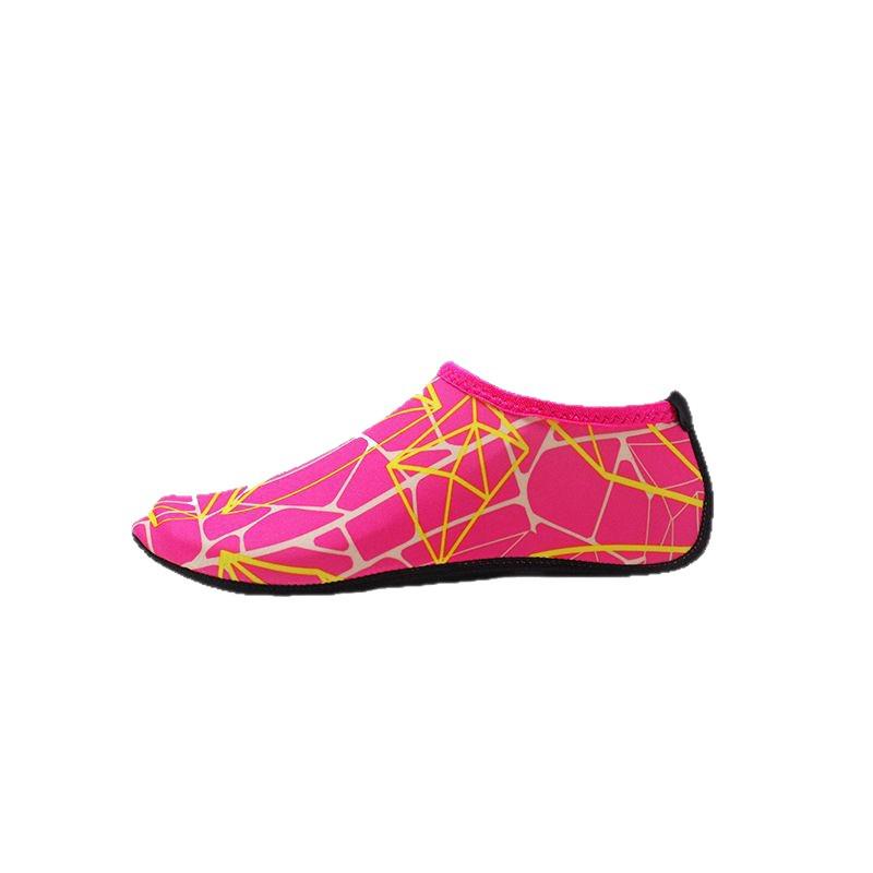 Unisex Beach & Water Shoes: Non-slip, Cut-resistant, Soft Sole, Skin-tight for Swimming, Trekking, and Wading