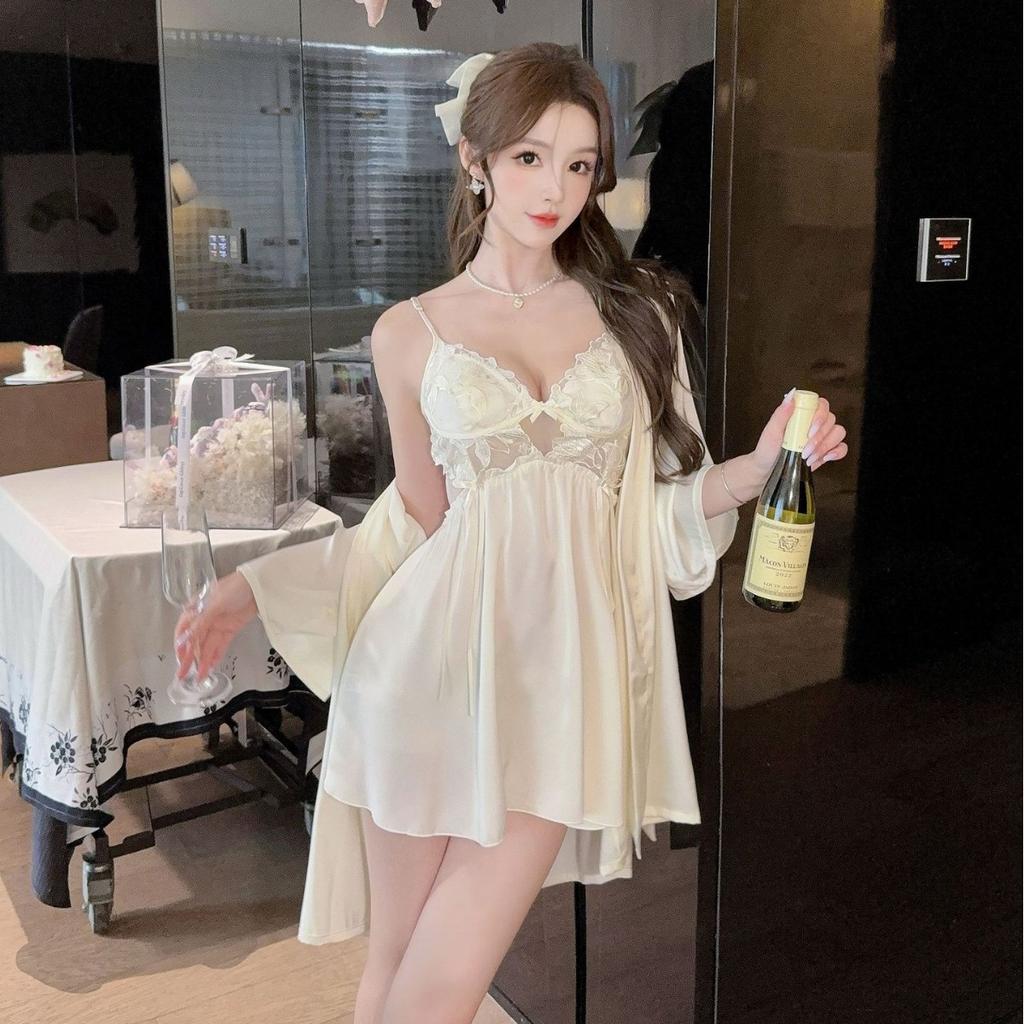 Sexy Pajamas Women's Ice Ribbon Chest Pad Lace Thin Back Suspender Pajamas Pure Desire Silk Loungewear