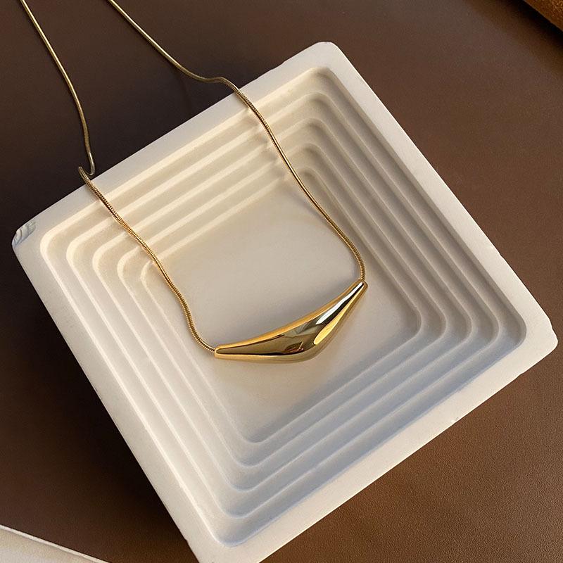 Personalisierte Vielseitige Hip Hop Titan Schlüsselbeinkette - Trendiger Nicht-verblassender Schmuck für Coole Frauen