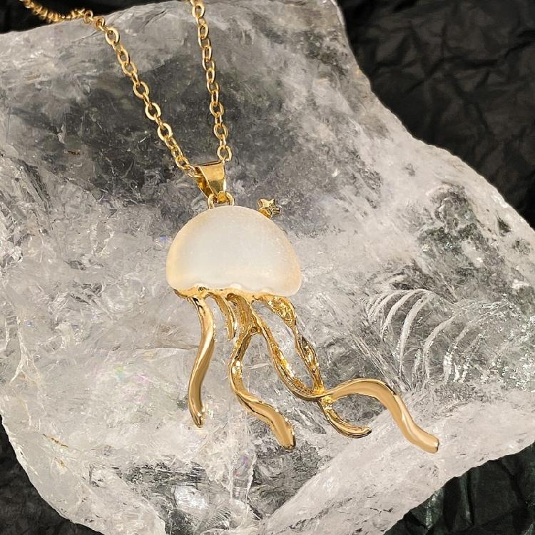 Light Luxury Clavicular Chain Fashion Neckwear Adjustable Elegant Neckchain Gift
