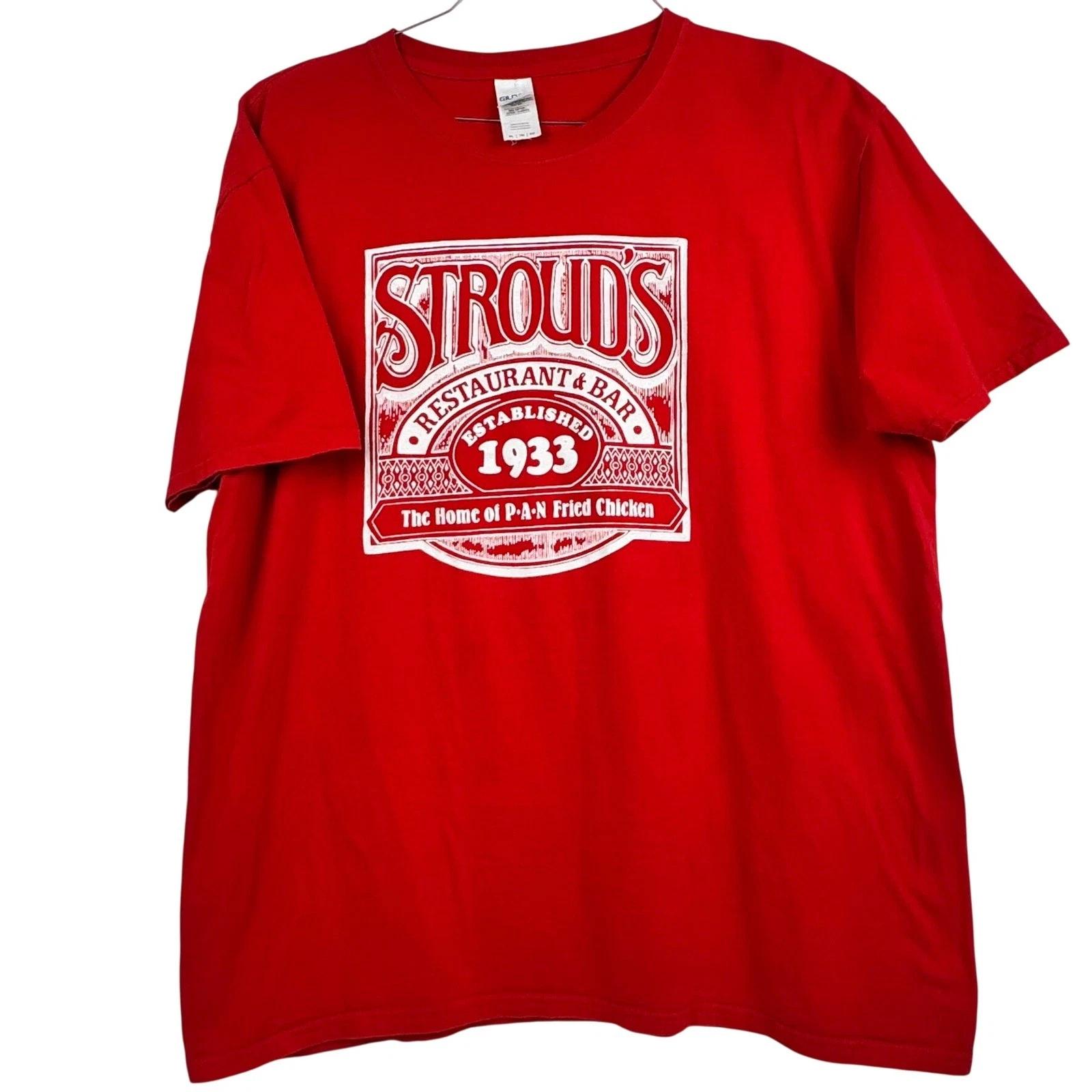 Stroud s Restaurant Bar T-Shirt XL Red Gildan The Home of Pan Fried Chicken M