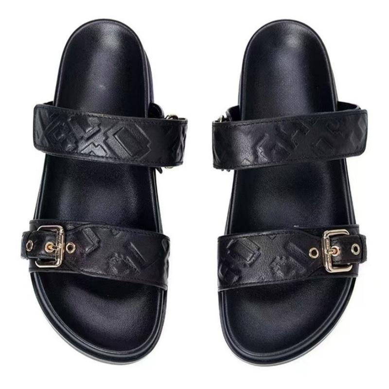 Fashion Designer Women Slippers 2025 Summer New Casual Comfortable Famle Sandals Vacation Travel Plus Size Slippers Zapatos Mujer