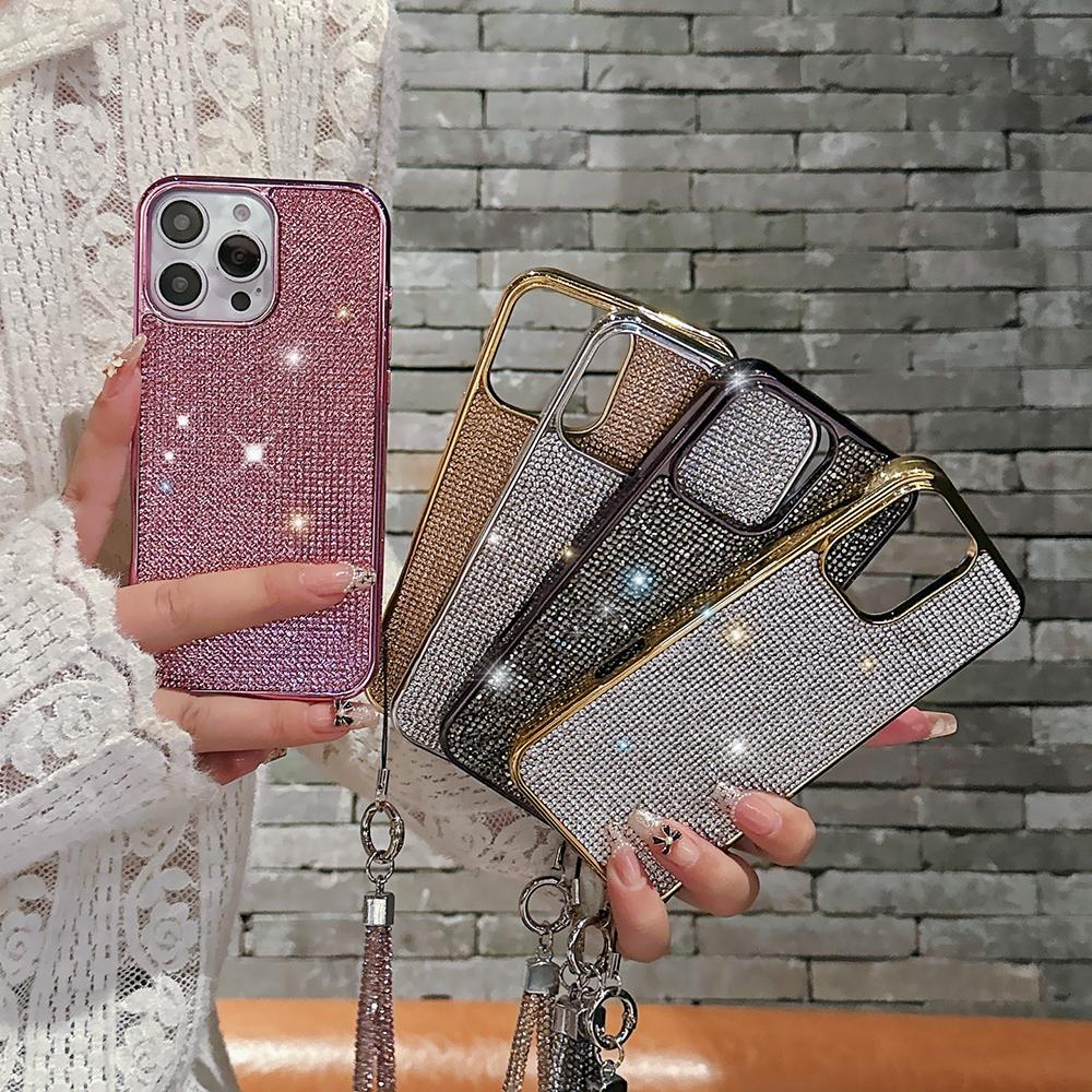 Custodia Lussuosa Bling in Pelle PU per iPhone 16 Pro Max 15 Plus 14 13 12 11 con Cinturino Diamantato Glitterata Antiurto Anti-Caduta