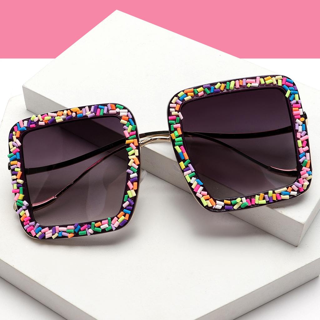 New large frame with diamonds, crushed candy granules, fashionable personality, versatile trend sunglasses, hot-selling sunglasses