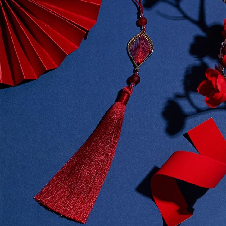 Tassels Adornment Colorful Hanging Pendant Bag Decoration Tassels Suitable for Purse Decors and Holiday Souvenirs